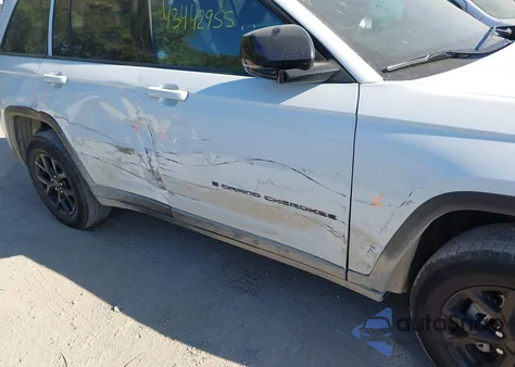 2025 Jeep Grand Cherokee Altitude 4X4 z USA, uszkodzony, nr VIN 1C4RJHAGXS8656967